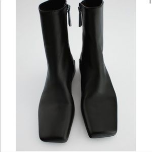 NWT Zara Low Heeled Square Toe Leather Ankle Boots